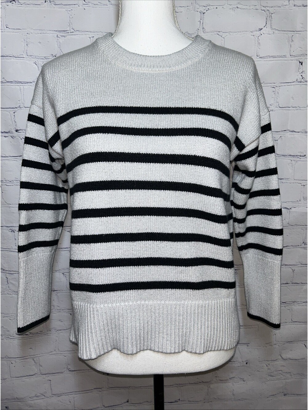 Old Money Striped Sweater Womens Small Philosophy Black Cream Preppy Quiet Luxe
